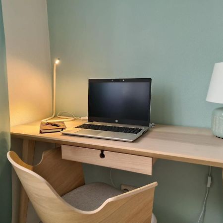 Neu Eingerichtetes Apartment #1 Mit Wlan !Sauna & Hot Tub Zubuchbar! Senftenberg Eksteriør bilde