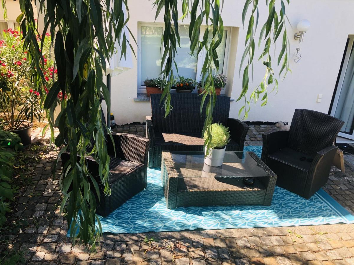 Neu Eingerichtetes Apartment #1 Mit Wlan !Sauna & Hot Tub Zubuchbar! Senftenberg Eksteriør bilde
