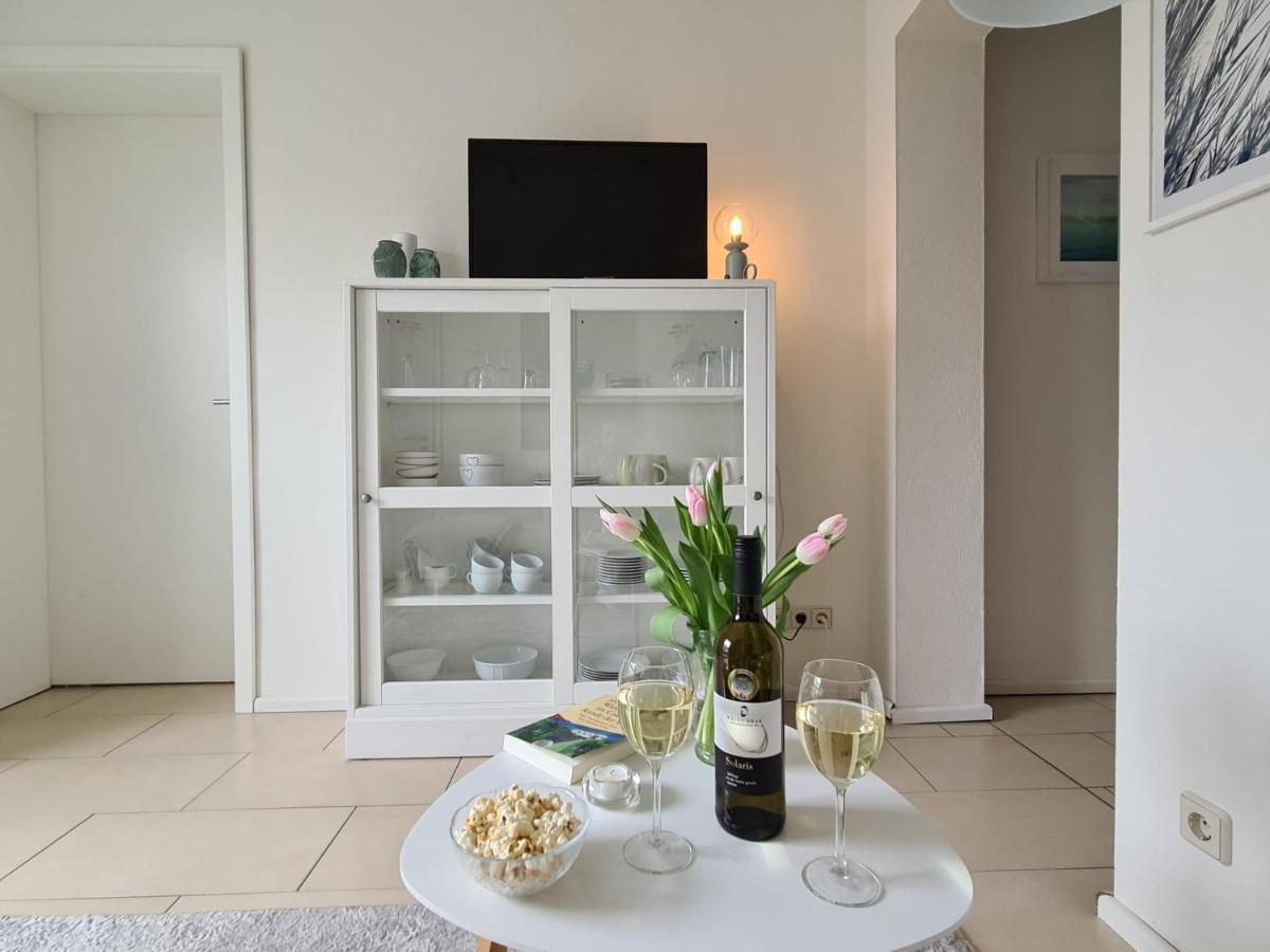 Neu Eingerichtetes Apartment #1 Mit Wlan !Sauna & Hot Tub Zubuchbar! Senftenberg Eksteriør bilde